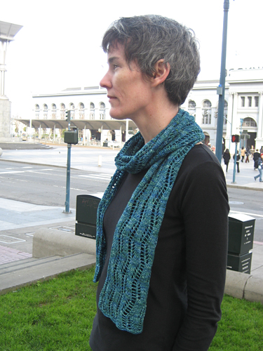 Lace ribbon scarf in action