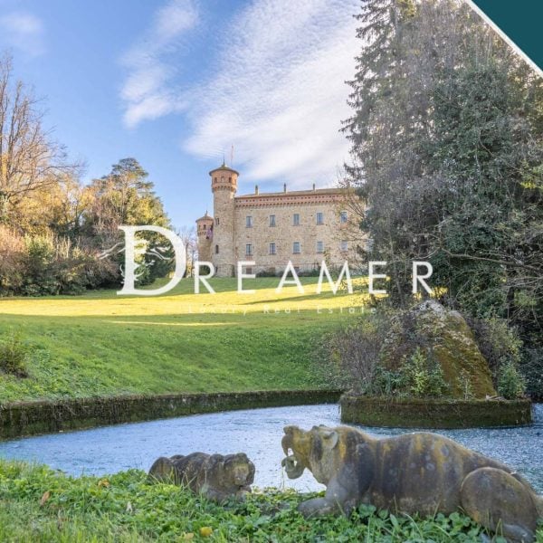 Majestic Historic Castle with Pool near Milan-1_252410