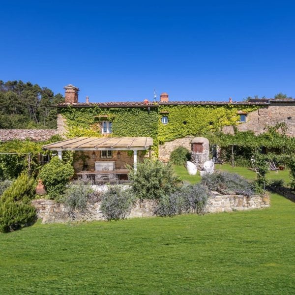 Villa Apartment with Private Garden, Florence Hills-36_330924