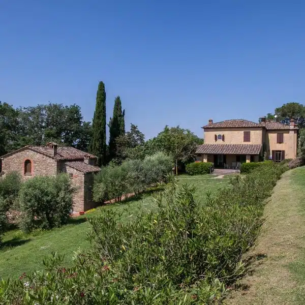 Elegant Villa with Pool in Arezzo-1_259647