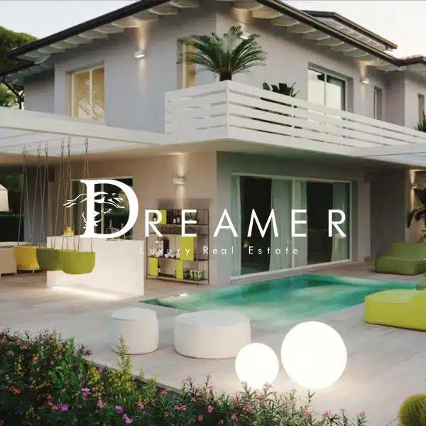 Wonderful Villa with Pool in Forte dei Marmi-1