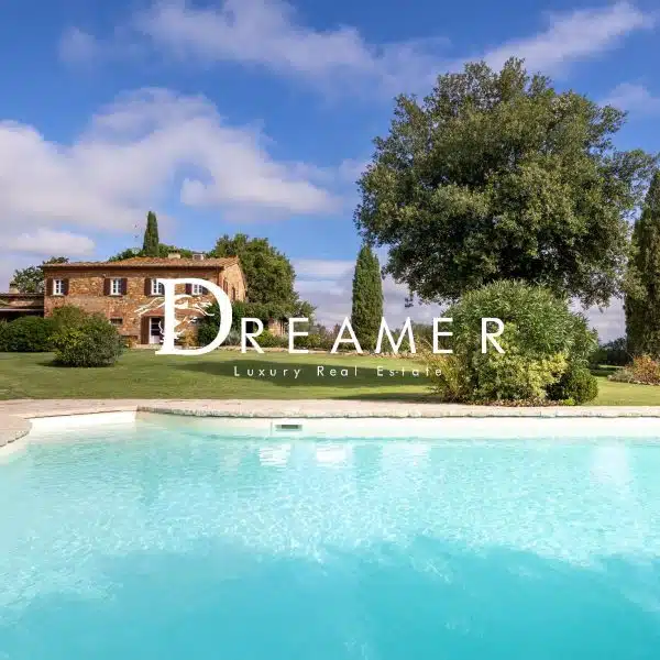 Splendid Farmhouse with Pool in Arezzo-0_384147