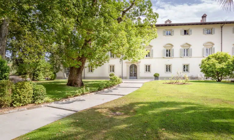 The Timeless Charm of Historic Villas and Period Mansions